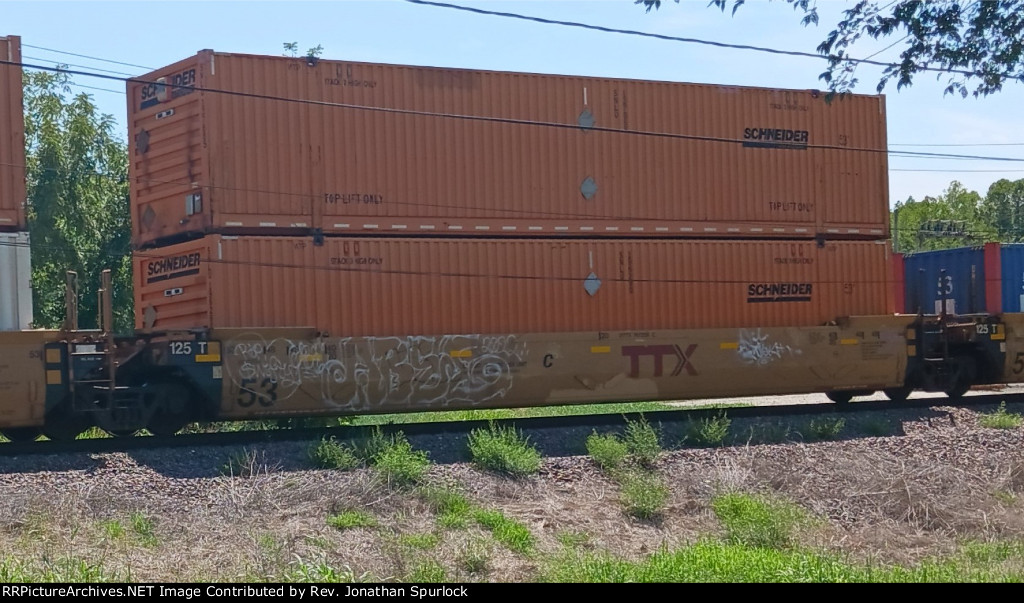 DTTX 767238C and two containers